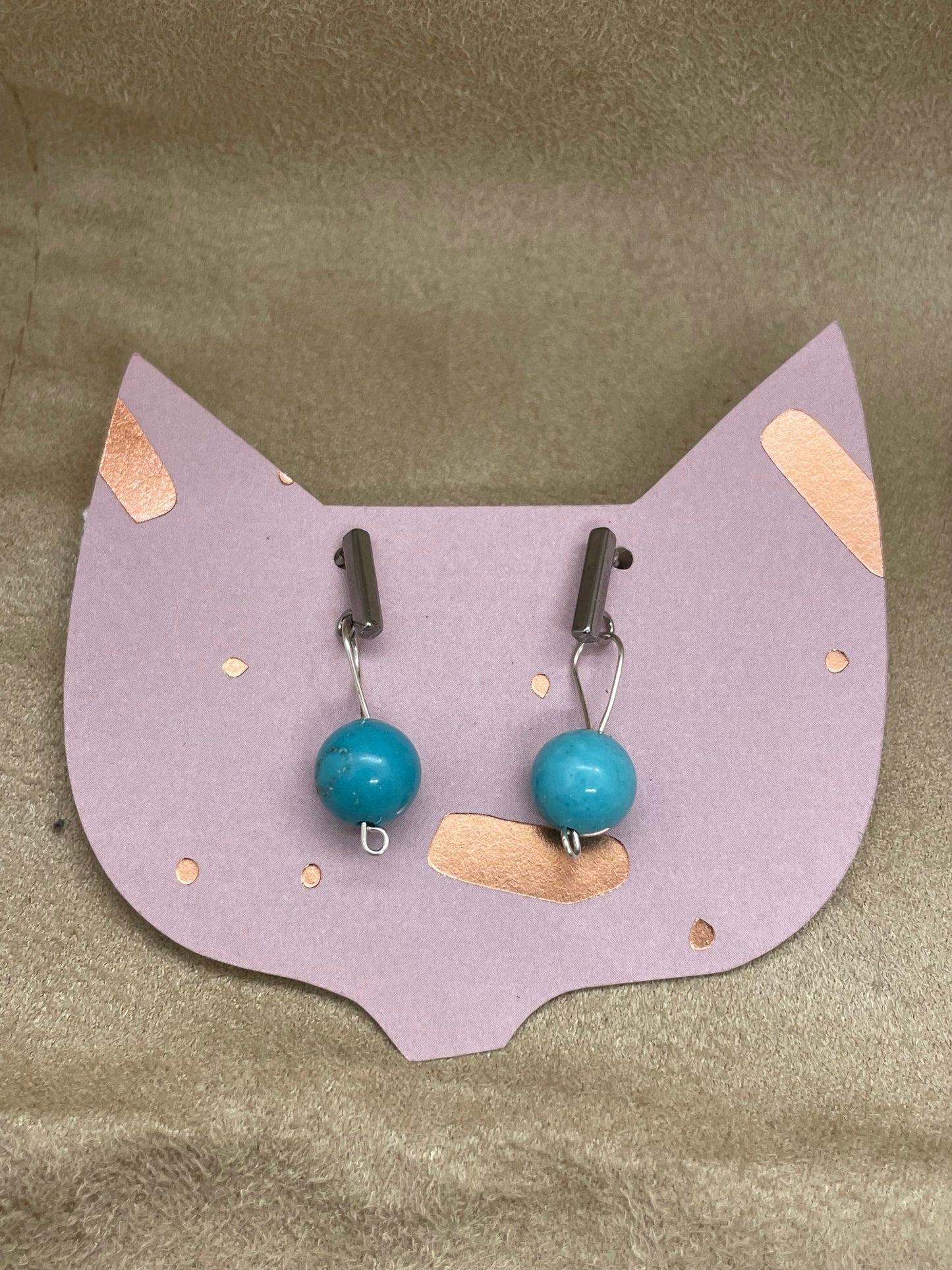 Aretes piedra natural